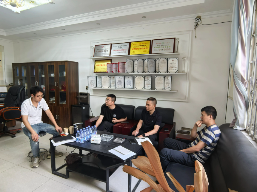 1755690379922003076.png ec3e12c9-5259-4f67-895b-a56bd89518eb.png